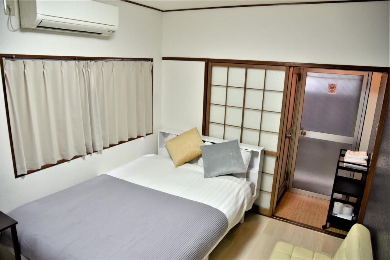 U-shuku Apartment Ōsaka